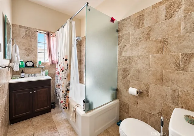 Photo 3 of Multi family home for sale at 1347 N Mansfield, Los Angeles, CA 90028 | MLS# PW26132327 | Listing updated on 2026-10-08
