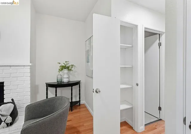 5th image of 3800 Maybelle Ave #7, Oakland, CA 94619 | MLS# 41138611