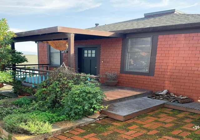 1st image of 141145 Eddy St, Richmond, CA 94801 | MLS# ML82051322