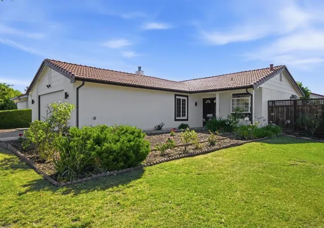 Homes for sale in Union City, CA | 4344 Chippendale Dr, Union City, CA 94587 | MLS# ML82049513