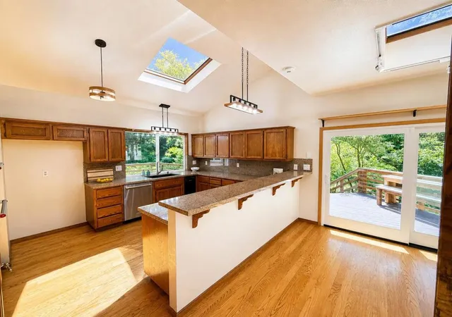 Photo 3 of Single family home for sale at 106 Carbonera Dr, Santa Cruz, CA 95060 | MLS# ML82051324 | Listing updated on 2026-10-11
