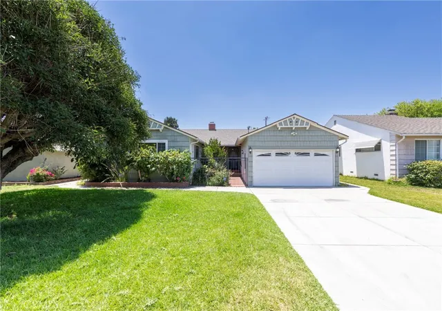 Homes for sale in Downey, CA | 9326 Farm, Downey, CA 90241 | MLS# CV26130547