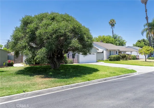 Homes for sale in Downey, CA | 9326 Farm, Downey, CA 90241 | MLS# CV26130547