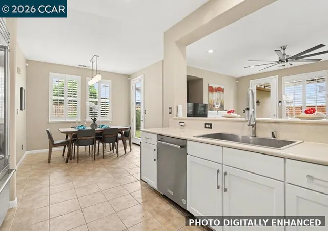 Homes for sale in Hercules, CA | 586 Dutch Elm Dr, Hercules, CA 94547 | MLS# 41138626
