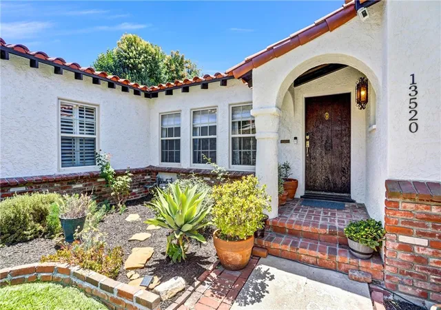 Homes for sale in Whittier, CA | 13520 Beverly Blvd, Whittier, CA 90601 | MLS# OC26132429