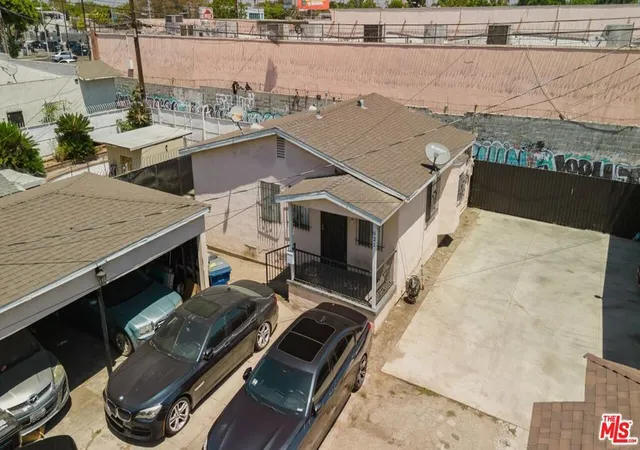 Photo 3 of Multi family home for sale at 619 E 87th Street, Los Angeles, CA 90002 | MLS# 26848701 | Listing updated on 2026-09-19