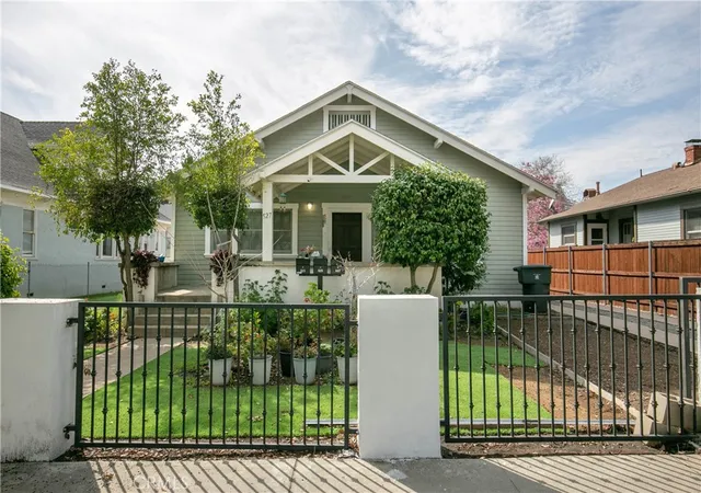 Photo 1 of Multi family home for sale at 523 Lincoln, Pasadena, CA 91103 | MLS# SR26132481 | Listing updated on 2026-06-18