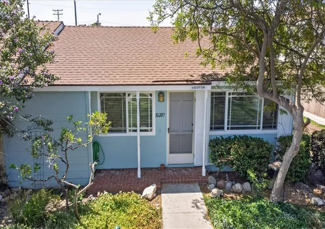Homes for sale in Huntington Beach, CA | 10207 Ascot Cir, Huntington Beach, CA 92646 | MLS# OC26129331