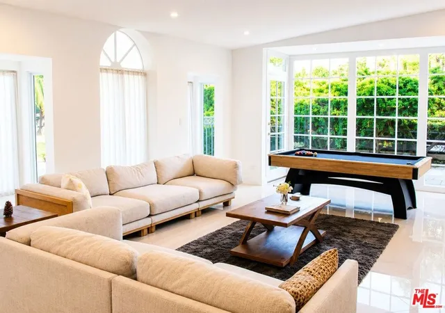 Photo 2 of Single family home for sale at 1265 Bienveneda Ave, Pacific Palisades, CA 90272 | MLS# 26848857 | Listing updated on 2026-06-25