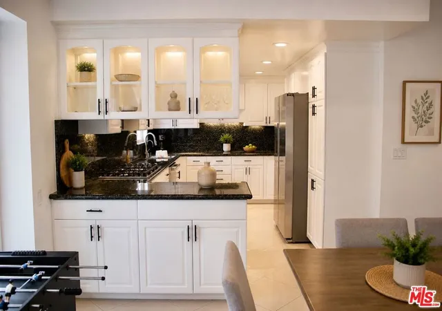 Photo 4 of Single family home for sale at 1265 Bienveneda Ave, Pacific Palisades, CA 90272 | MLS# 26848857 | Listing updated on 2026-06-25