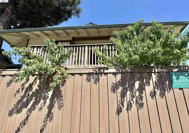 1st image of 2400 Horizon Ln #147, Antioch, CA 94509 | MLS# 41138662