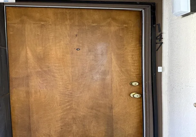 3rd image of 2400 Horizon Ln, Antioch, CA 94509