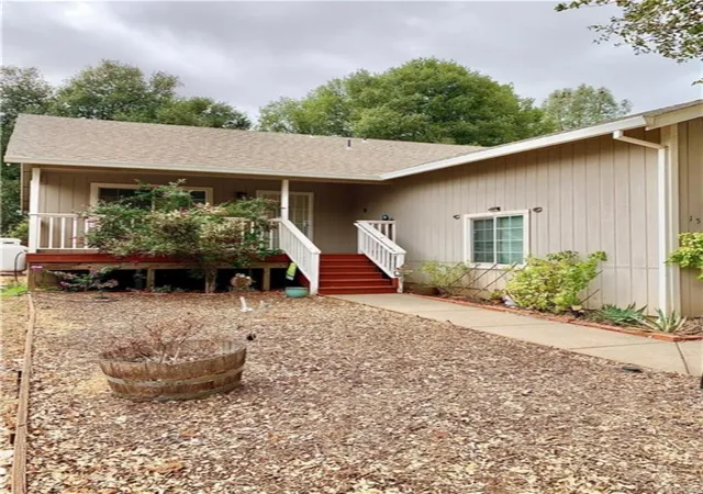 Photo 3 of Single family home for sale at 15825 23rd, Clearlake, CA 95422 | MLS# LC26132190 | Listing updated on 2026-06-29