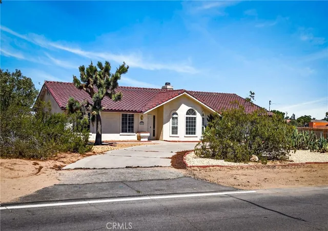 Homes for sale in Hesperia, CA | 10658 9th Ave, Hesperia, CA 92345 | MLS# IG26132522