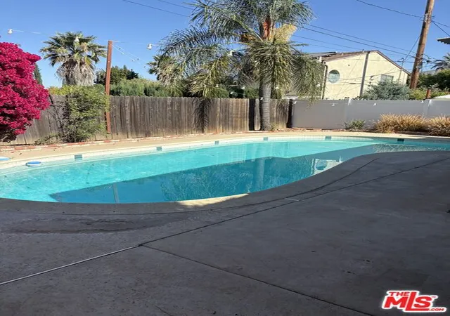 7th image of 10841 Wescott Ave, Sunland, CA 91040 | MLS# 26837379