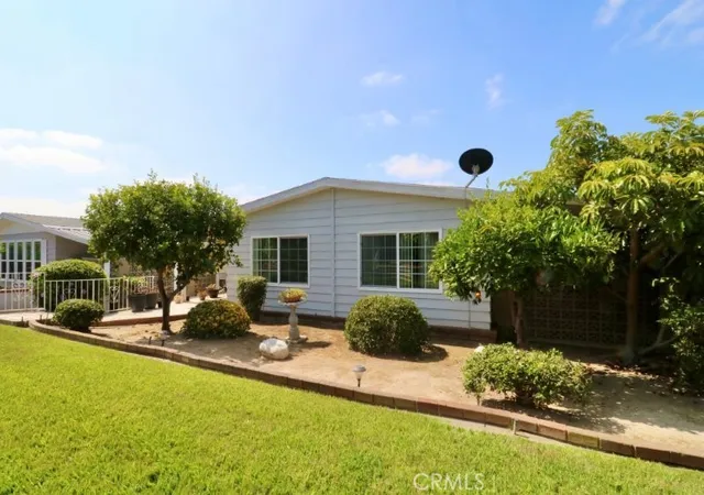 Photo 2 of Manufactured home for sale at 14039 Lake Glen Dr #67, La Mirada, CA 90638 | MLS# OC26132709 | Listing updated on 2026-10-06