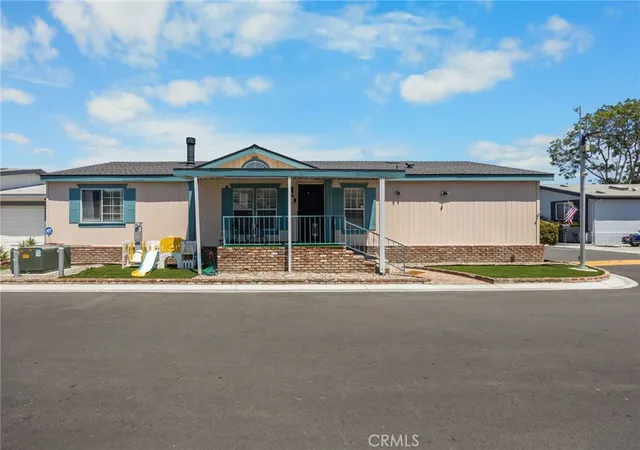 Photo 2 of Manufactured home for sale at 19127 Pioneer Blvd #63, Artesia, CA 90701 | MLS# DW26132707 | Listing updated on 2026-10-06