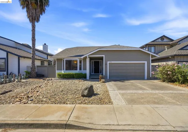Homes for sale in Discovery Bay, CA | 1794 Seal Way, Discovery Bay, CA 94505 | MLS# 41138674