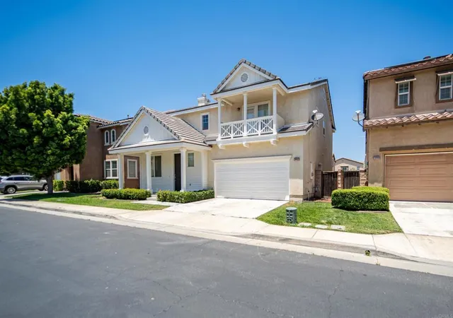 Photo 3 of Single family home for sale at 28432 Ware St, Murrieta, CA 92563 | MLS# NDP2605843 | Listing updated on 2026-09-19