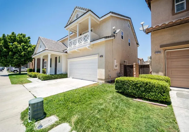 Photo 3 of Single family home for sale at 28432 Ware St, Murrieta, CA 92563 | MLS# NDP2605843 | Listing updated on 2026-09-19