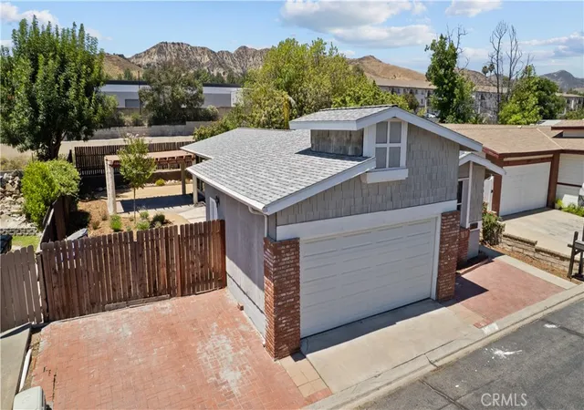 Homes for sale in Castaic, CA | 32003 Emerald, Castaic, CA 91384 | MLS# SR26132770