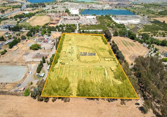 3rd image of 3313 Andrade Rd, Sunol, CA 94586 | MLS# ML82051373