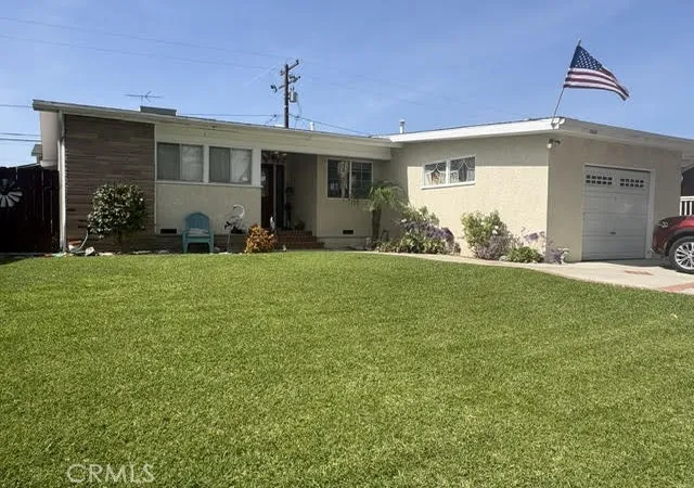 Photo 1 of Single family home for sale at 2455 Nipomo, Long Beach, CA 90815 | MLS# OC26132377 | Listing updated on 2026-09-15