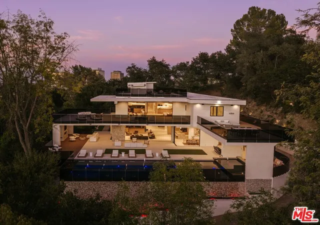 1st image of 4705 Sophia Ave, Encino, CA 91436 | MLS# 26848243