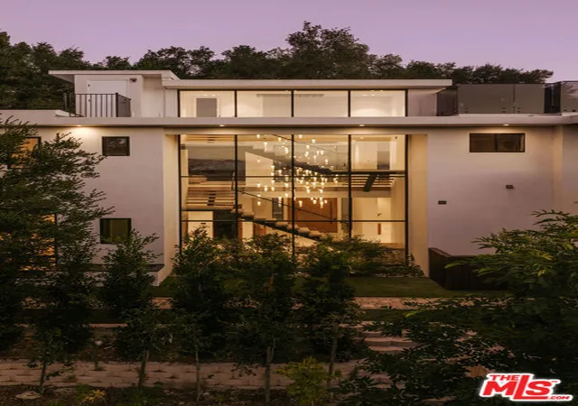 4th image of 4705 Sophia Ave, Encino, CA 91436 | MLS# 26848243