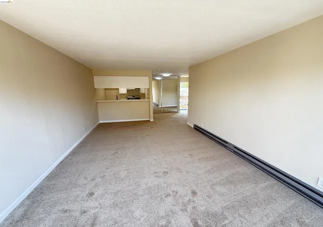 Photo 3 of Sale Pending at 260 Industrial Pkwy #38, Hayward, CA 94544 | MLS# 41138686 | Listing updated on 2026-09-19
