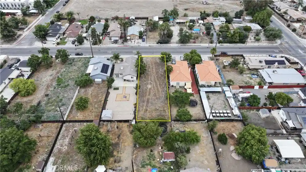 Photo 1 of Land for sale at 10 Shaver St, San Jacinto, CA 92583 | MLS# SW26132096 | Listing updated on 2026-10-21