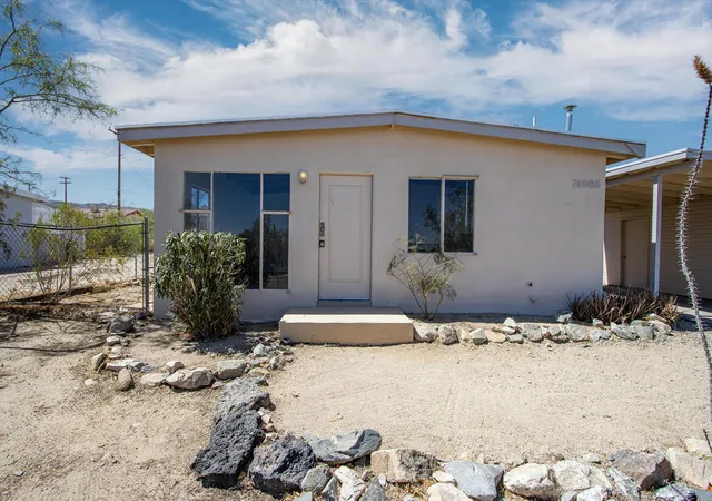 Homes for sale in 29 Palms, CA | 74965 Serrano Dr, 29 Palms, CA 92277 | MLS# 219149346PS