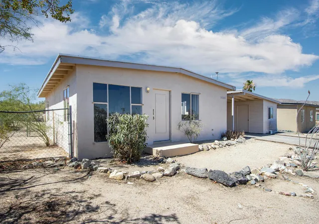 Homes for sale in 29 Palms, CA | 74965 Serrano Dr, 29 Palms, CA 92277 | MLS# 219149346PS