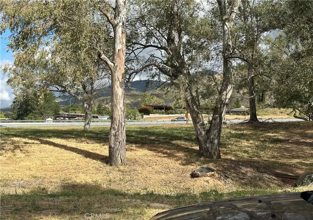 4th image of 425 Arrowhead Ave, San Bernardino, CA 92404 | MLS# IV26131462