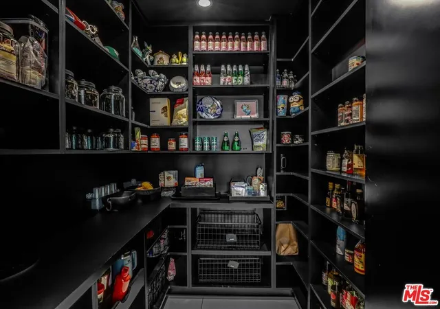 Photo 3 of Single family home for sale at 537 N Alta Vista Blvd, Los Angeles, CA 90036 | MLS# 26847679 | Listing updated on 2026-06-25