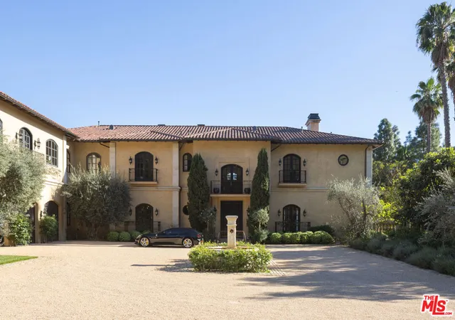 Photo 3 of Single family home for sale at 13058 Rivers Rd, Los Angeles, CA 90049 | MLS# 26849075 | Listing updated on 2026-06-25