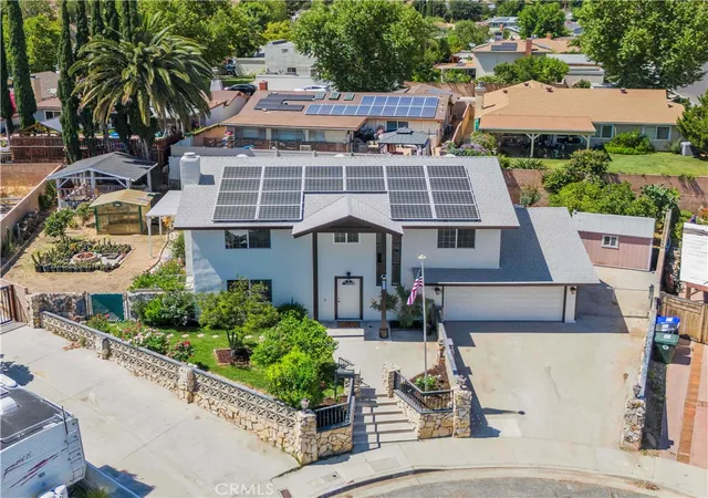 Photo 33 of Sale Pending at 28020 Newbird Dr, Santa Clarita, CA 91350 | MLS# SR26132211 | Listing updated on 2026-10-06