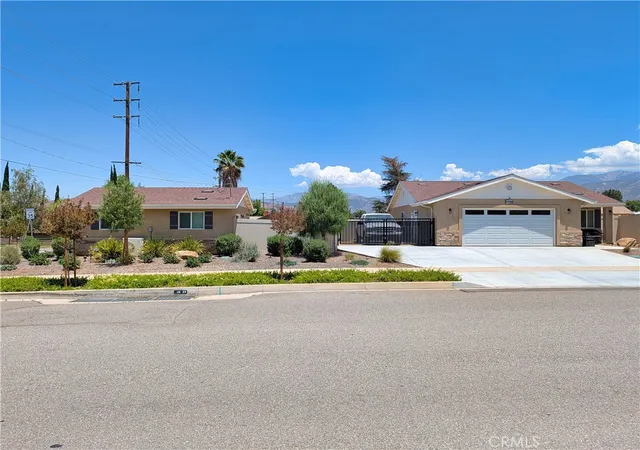 Homes for sale in Yucaipa, CA | 34568 Bella Vista Dr, Yucaipa, CA 92399 | MLS# IG26131902