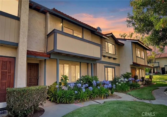 Photo 2 of Townhouse for sale at 9817 Sun Valley Dr, Montclair, CA 91763 | MLS# DW26124875 | Listing updated on 2026-10-04