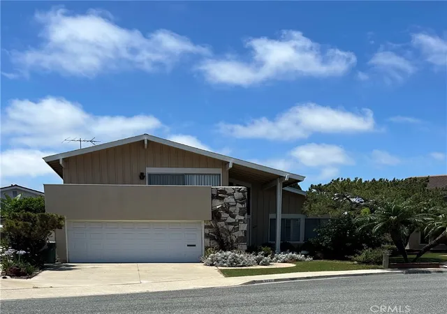 Homes for sale in Seal Beach, CA | 3621 Teaberry Cir, Seal Beach, CA 90740 | MLS# OC26131968