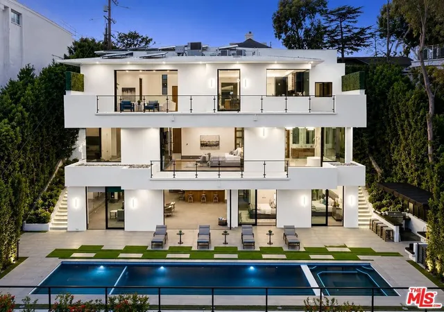 11th image of 2358 Kimridge Rd, Beverly Hills, CA 90210 | MLS# 26849121
