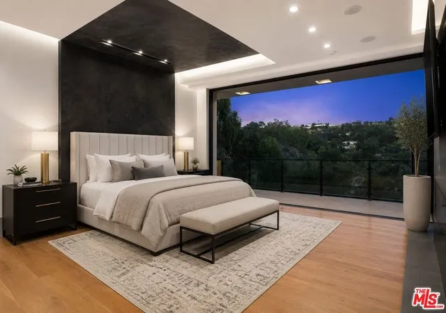 Photo 3 of Single family home for sale at 2358 Kimridge Rd, Beverly Hills, CA 90210 | MLS# 26849121 | Listing updated on 2026-06-29