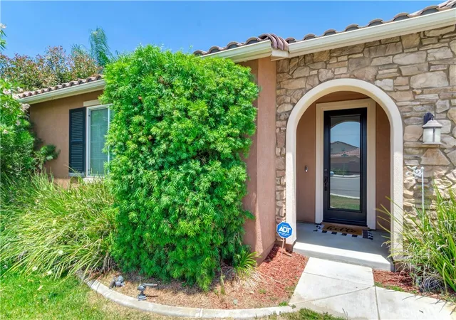 Homes for sale in Beaumont, CA | 1294 Burgundy Rose, Beaumont, CA 92223 | MLS# IG26133001