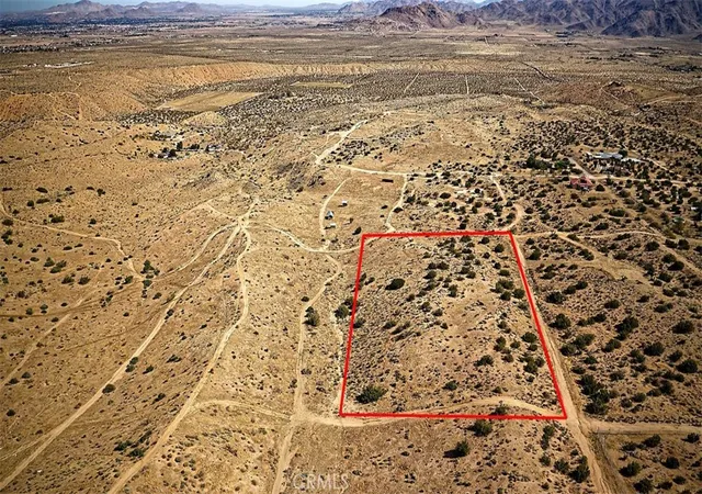 Photo 3 of Land for sale at 25200 Mountain View Rd, Apple Valley, CA 92308 | MLS# HD26133088 | Listing updated on 2026-09-25