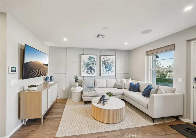 5th image of 16135 Lumia Wy, Fontana, CA 92336 | MLS# SW26133108