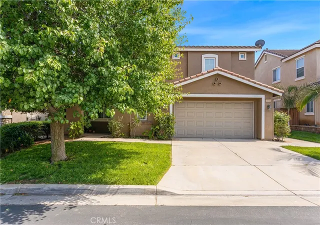 3rd image of 28383 Adrienne St, Murrieta, CA 92563 | MLS# OC26133111
