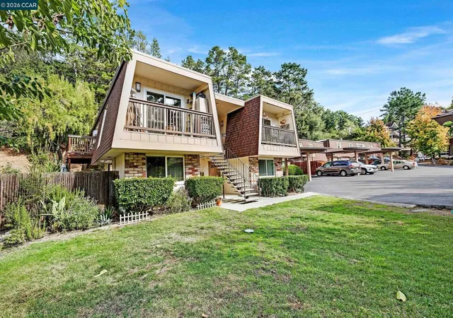 Photo 1 of Condo for sale at 146 Ascot Ct #2, Moraga, CA 94556 | MLS# 41138731 | Listing updated on 2026-09-26