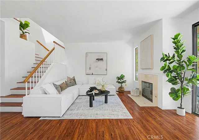 Photo 2 of Townhouse for sale at 2615 Plz Del Amo #633, Torrance, CA 90503 | MLS# SB26099106 | Listing updated on 2026-10-04
