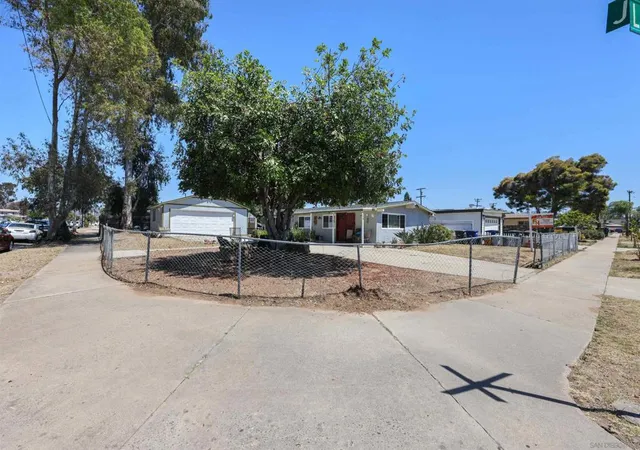 2nd image of 559 Lindsay Street, El Cajon, CA 92020 | MLS# 260014770SD