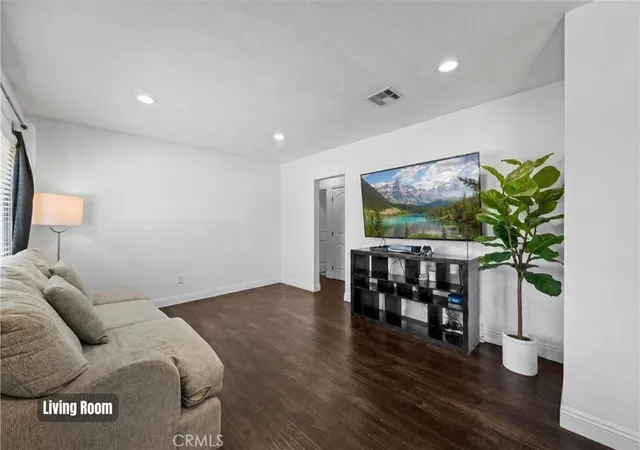 Photo 3 of Single family home for sale at 9326 Lemon St, Fontana, CA 92335 | MLS# IG26125771 | Listing updated on 2026-10-04